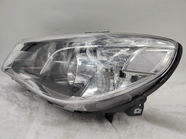 HOLDEN COMMODORE VF SV6 2013-2017 LENS HALOGEN L.H.S HEADLIGHT ASSEMBLY