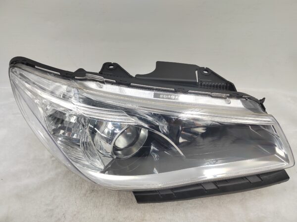 HOLDEN COMMODORE VF SV6 2013-2017 LENS HALOGEN R.H.S HEADLIGHT ASSEMBLY