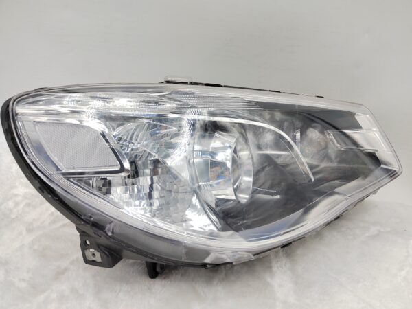 HOLDEN COMMODORE VF SV6 2013-2017 LENS HALOGEN R.H.S HEADLIGHT ASSEMBLY