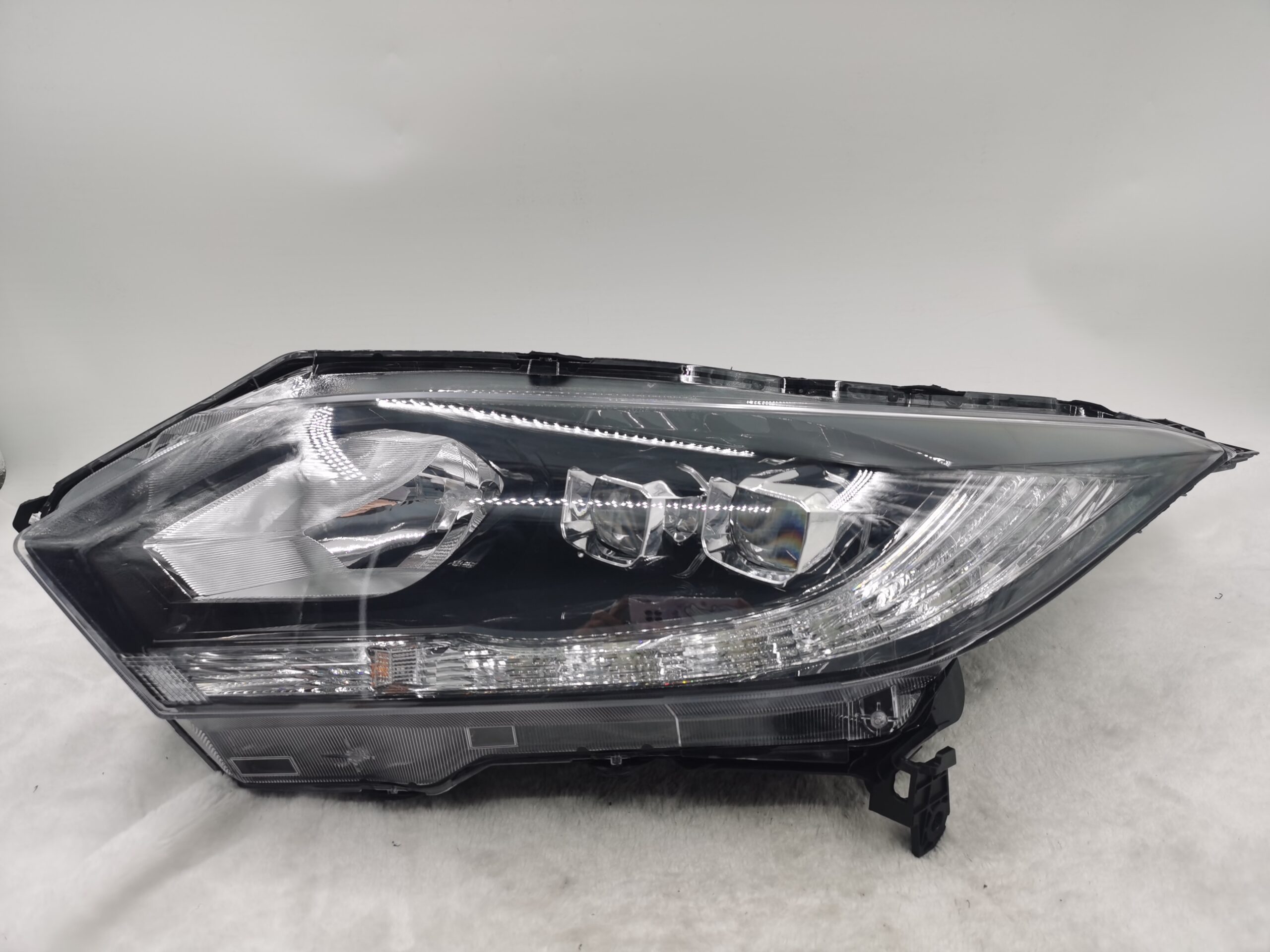 HONDA HR-V 2015-2018 LED L.H.S HEADLIGHT ASSEMBLY