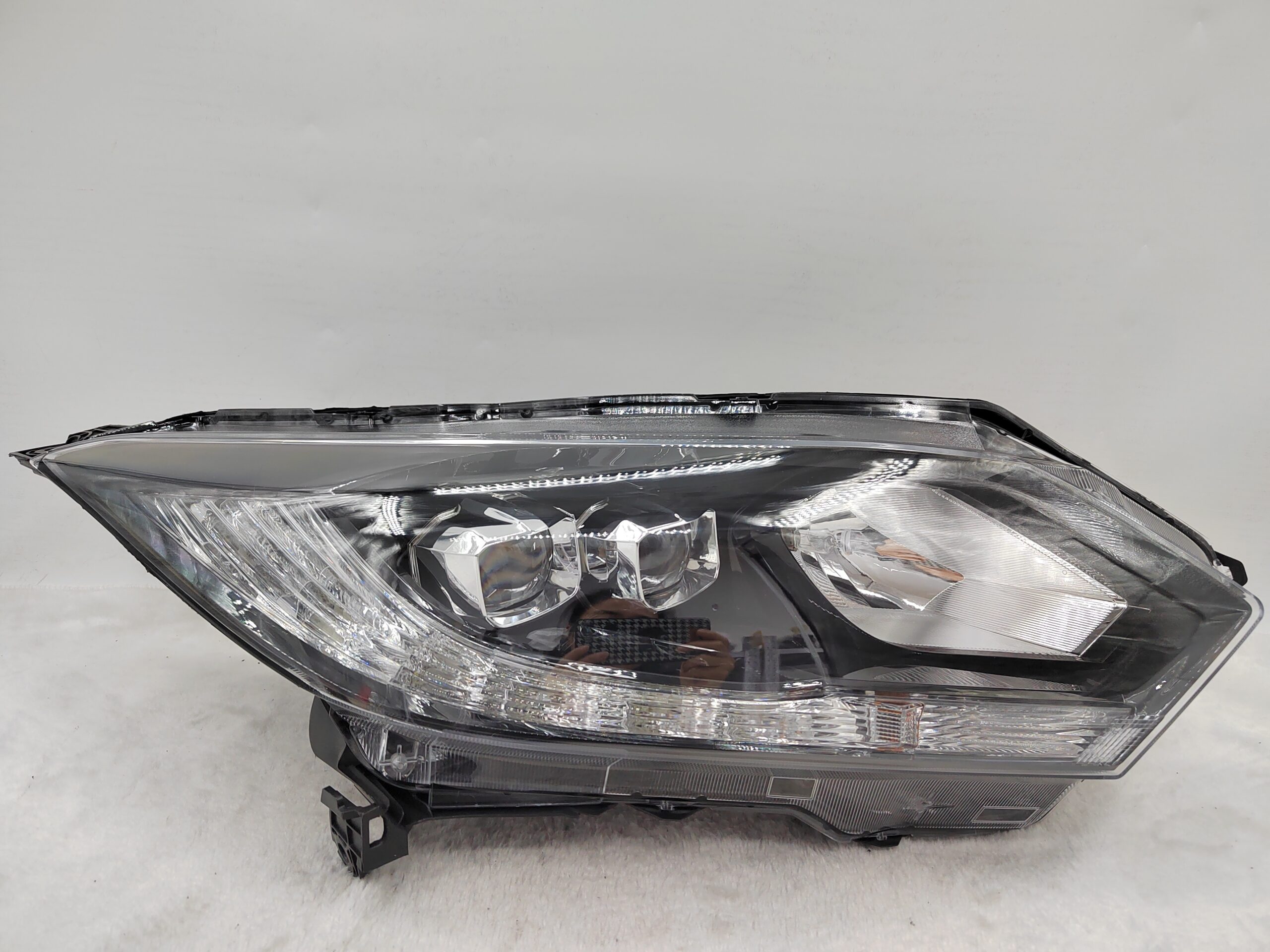 HONDA HR-V 2015-2018 LED R.H.S HEADLIGHT ASSEMBLY