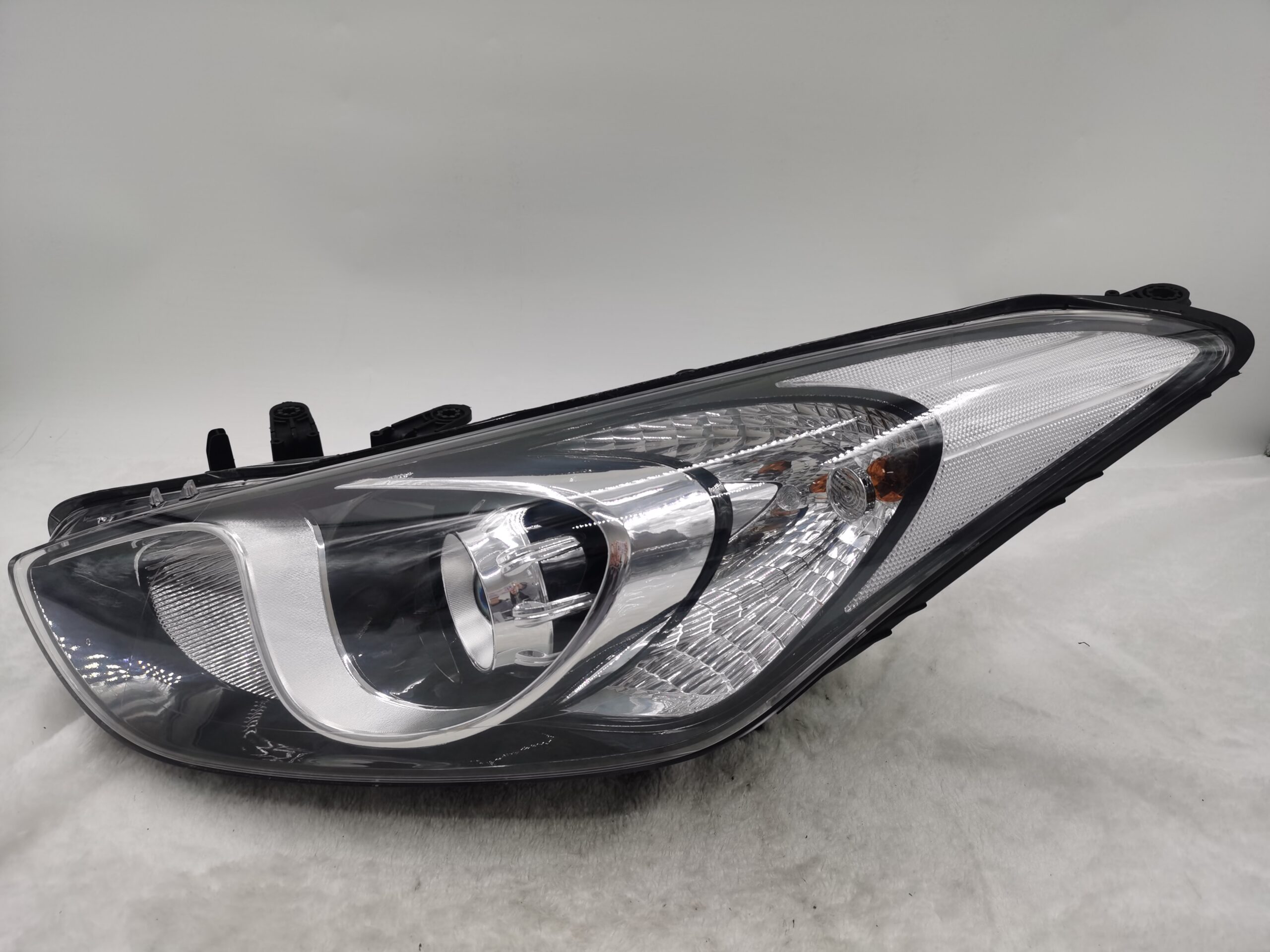 HYUNDAI I30 GD 2012-2016 HALOGEN L.H.S HEADLIGHT ASSEMBLY