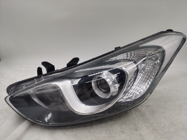 HYUNDAI I30 GD 2012-2016 HALOGEN L.H.S HEADLIGHT ASSEMBLY