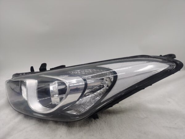 HYUNDAI I30 GD 2012-2016 HALOGEN L.H.S HEADLIGHT ASSEMBLY