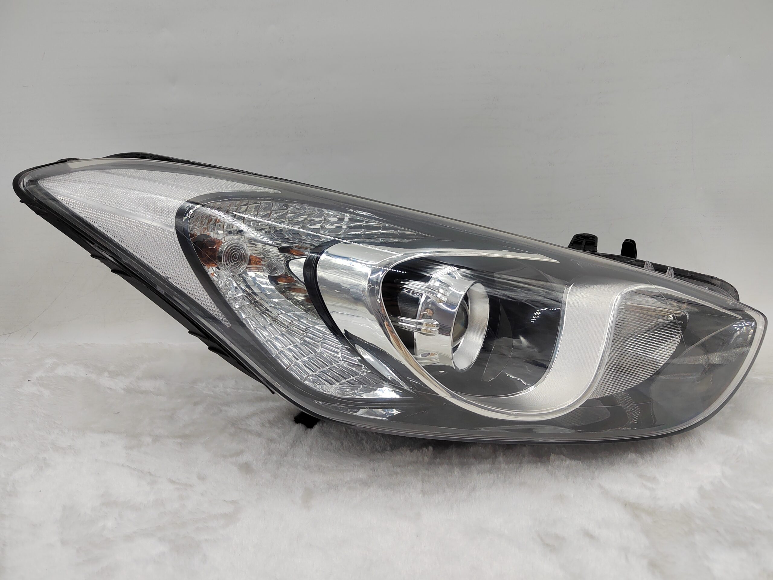 HYUNDAI I30 GD 2012-2016 HALOGEN R.H.S HEADLIGHT ASSEMBLY