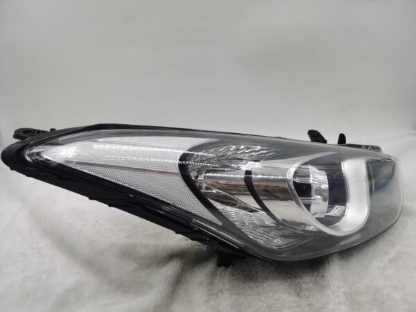 HYUNDAI I30 GD 2012-2016 HALOGEN R.H.S HEADLIGHT ASSEMBLY