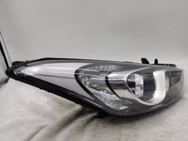 HYUNDAI I30 GD 2012-2016 HALOGEN R.H.S HEADLIGHT ASSEMBLY