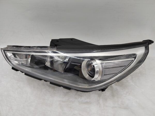 HYUNDAI I30 GO 2017-2019 HALOGEN L.H.S HEADLIGHT ASSEMBLY