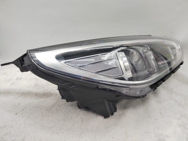 HYUNDAI I30 GO 2017-2019 HALOGEN R.H.S HEADLIGHT ASSEMBLY