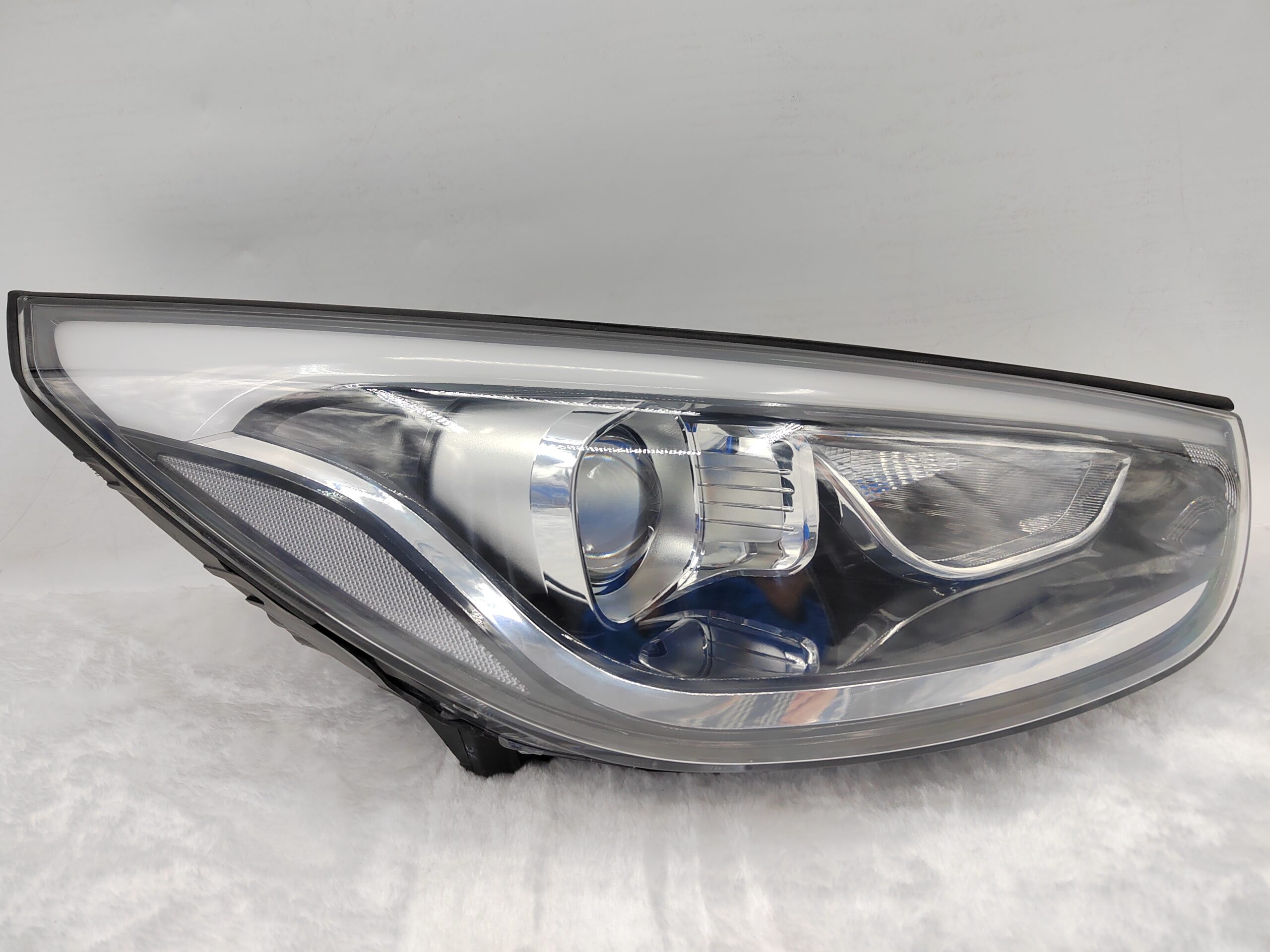 HYUNDAI IX35 SE 2013-2015 LENS HALOGEN R.H.S HEADLIGHT ASSEMBLY