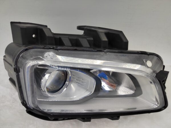 HYUNDAI KONA 2017-2020 HALOGEN R.H.S HEADLIGHT ASSEMBLY