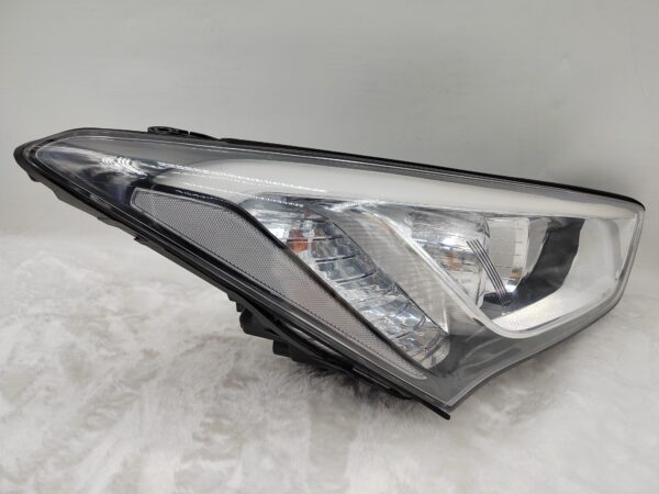 HYUNDAI SANTA FE DM 2013-2015 LENS HALOGEN R.H.S HEADLIGHT ASSEMBLY