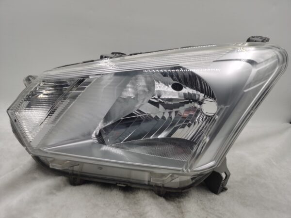 ISUZU D-MAX 2016-2019 HALOGEN L.H.S HEADLIGHT ASSEMBLY