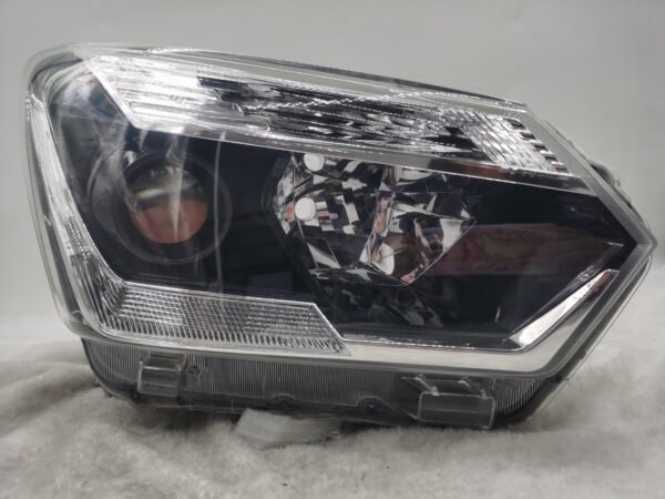 ISUZU D-MAX 2016-2019 LENS HALOGEN R.H.S HEADLIGHT ASSEMBLY