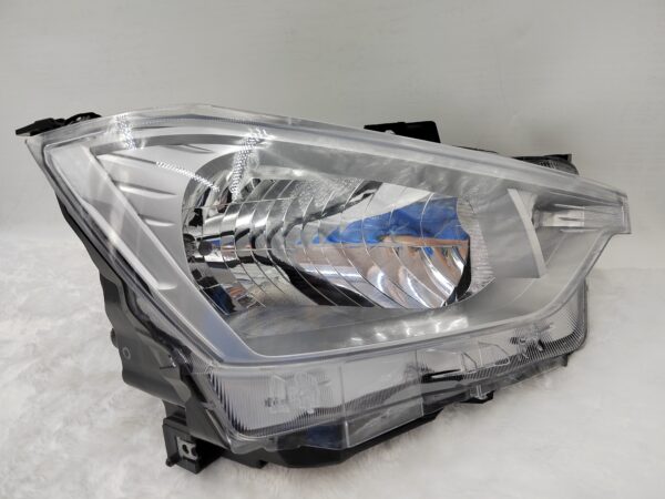 ISUZU D-MAX SX 2021-2023 HALOGEN R.H.S HEADLIGHT ASSEMBLY