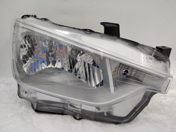 ISUZU D-MAX SX 2021-2023 HALOGEN R.H.S HEADLIGHT ASSEMBLY