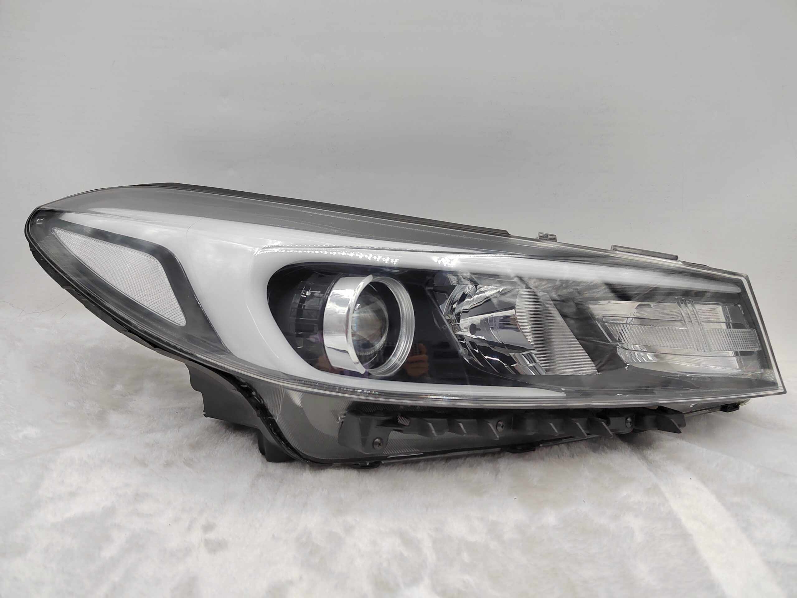 KIA CERATO 2016-2017 LENS HALOGEN R.H.S HEADLIGHT ASSEMBLY