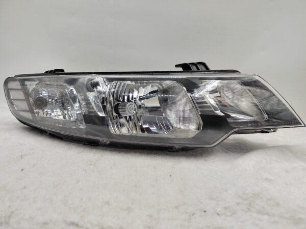 KIA FORTE 2009 HALOGEN R.H.S HEADLIGHT ASSEMBLY