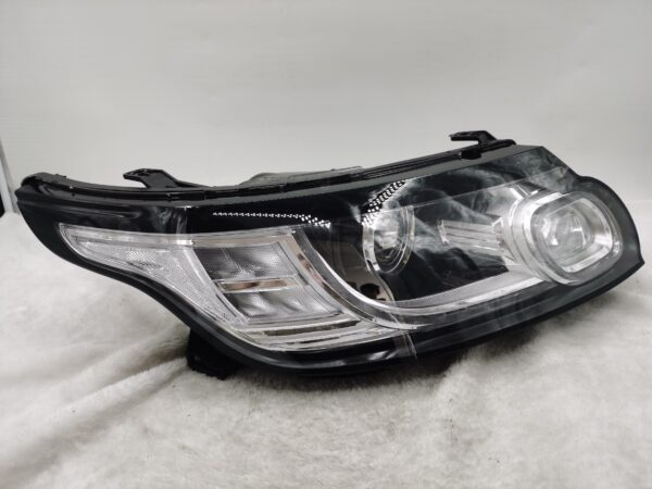 LAND ROVER RANGE ROVER SPORT 2014-2017 XENON R.H.S HEADLIGHT ASSEMBLY