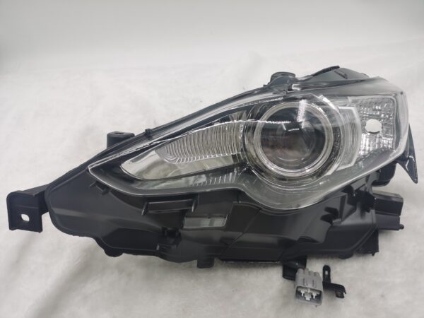 LEXUS IS 250 2014-2016 XENON L.H.S HEADLIGHT ASSEMBLY