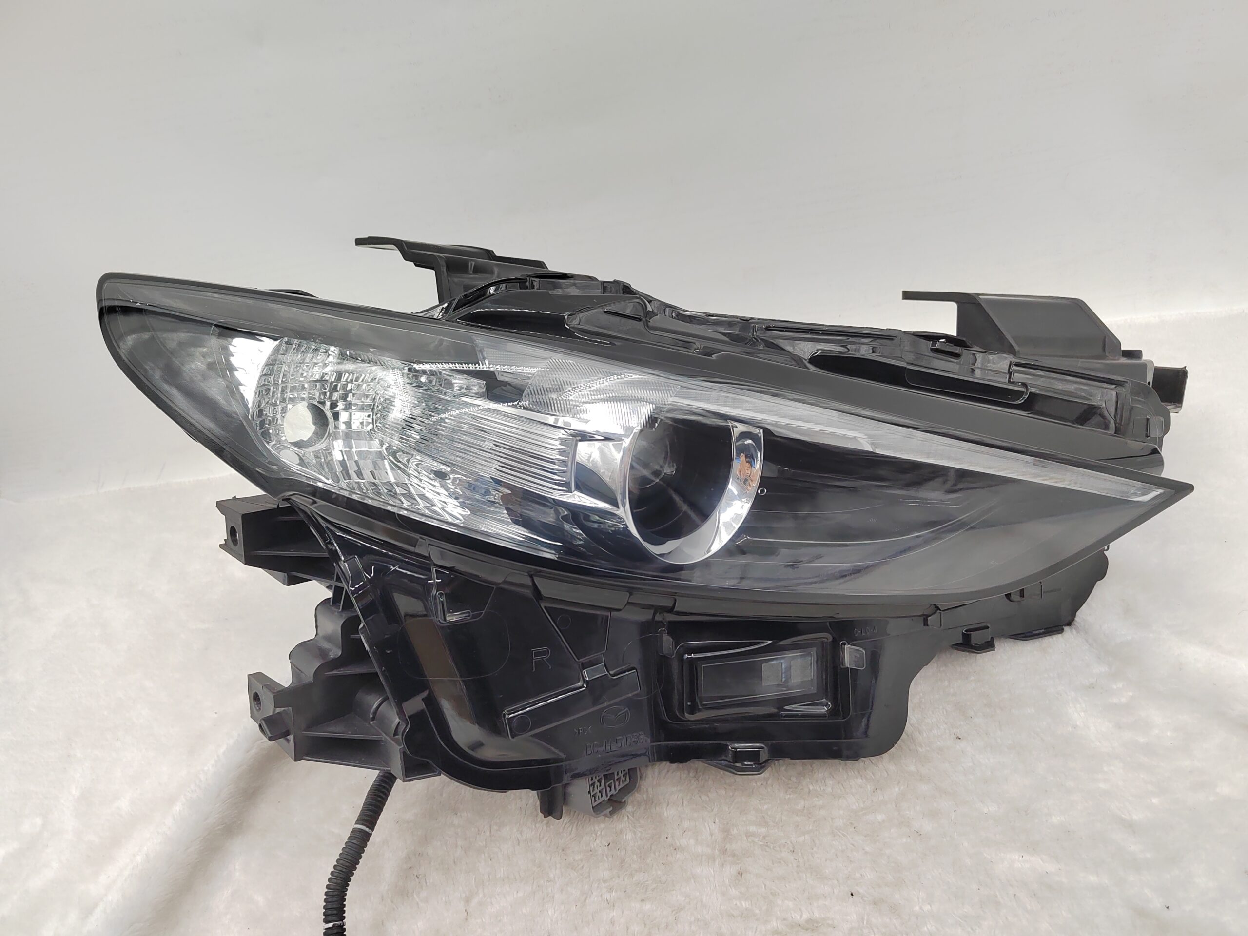 MAZDA 3 2019-2023 LED R.H.S HEADLIGHT ASSEMBLY