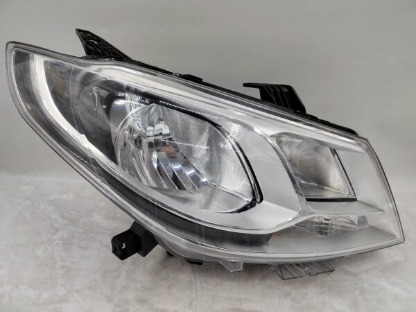 MAXUS LDV G10 EV30 G10 2019-2023 HALOGEN R.H.S HEADLIGHT ASSEMBLY