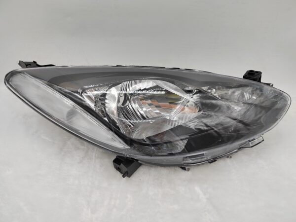 MAZDA 2 2007-2013 HALOGEN R.H.S HEADLIGHT ASSEMBLY