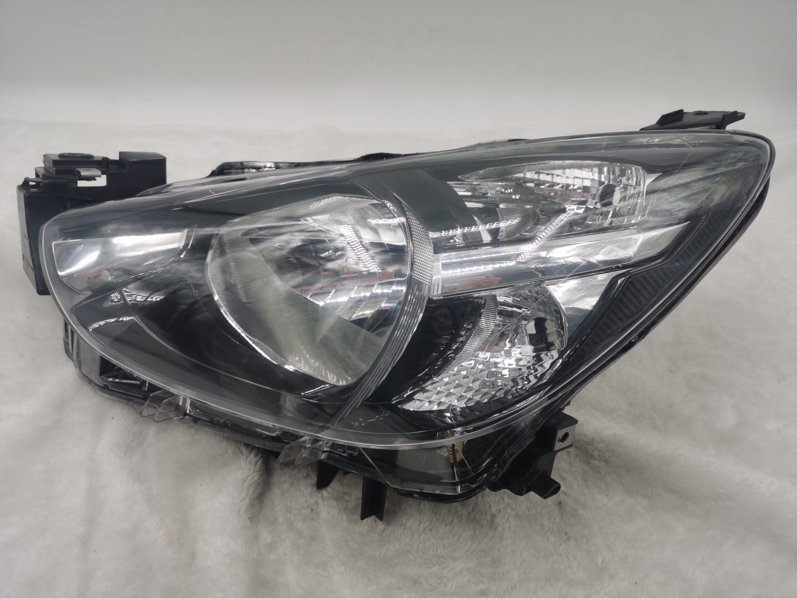 MAZDA 2 2014-2019 HALOGEN L.H.S HEADLIGHT ASSEMBLY