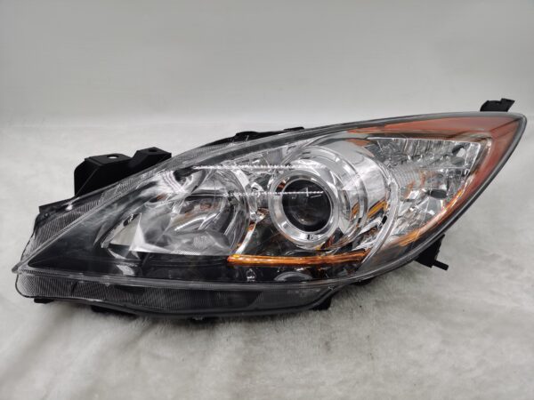 MAZDA 3 2010-2013 HALOGEN L.H.S HEADLIGHT ASSEMBLY