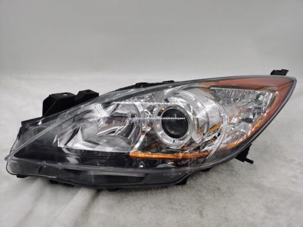 MAZDA 3 2010-2013 HALOGEN L.H.S HEADLIGHT ASSEMBLY