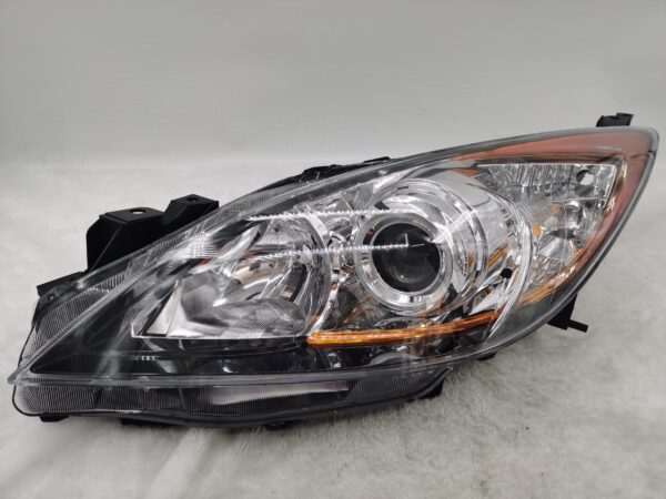 MAZDA 3 2010-2013 HALOGEN L.H.S HEADLIGHT ASSEMBLY