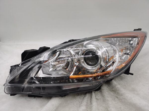 MAZDA 3 2010-2013 HALOGEN L.H.S HEADLIGHT ASSEMBLY