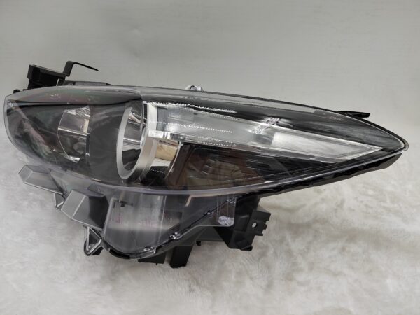 MAZDA 3 2017-2018 HALOGEN L.H.S HEADLIGHT ASSEMBLY