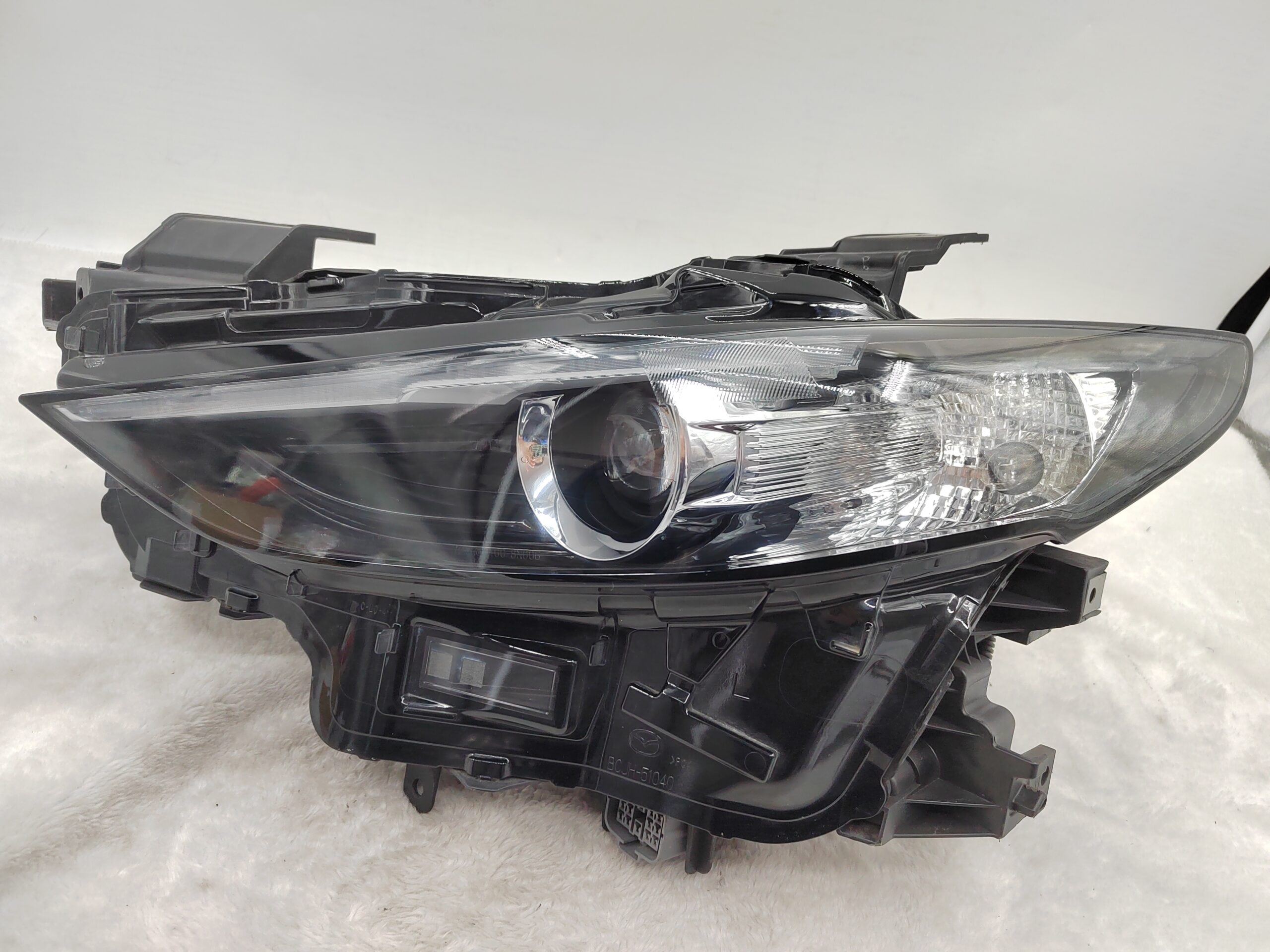 MAZDA 3 2019-2023 LED L.H.S HEADLIGHT ASSEMBLY