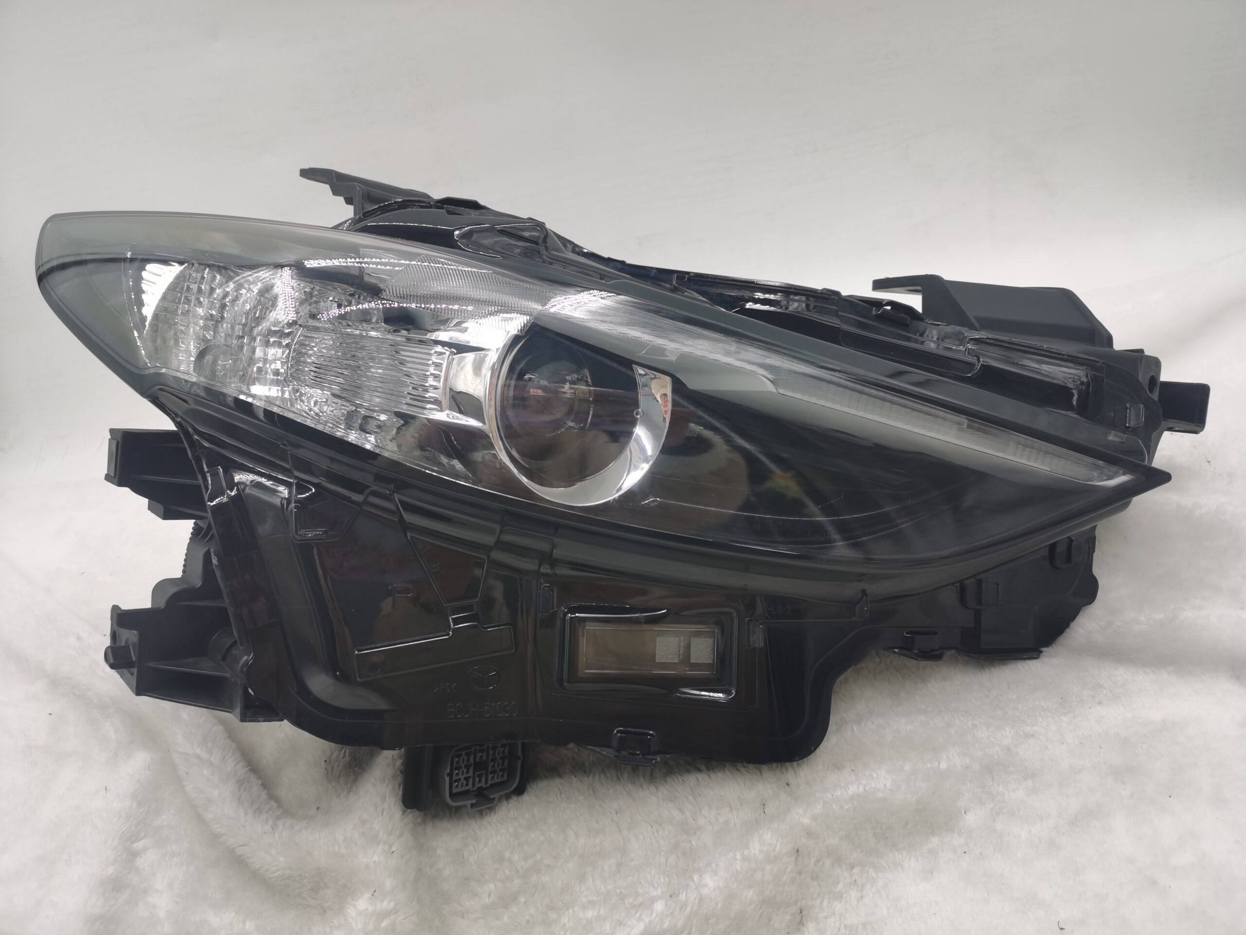 MAZDA 3 2019-2023 LED R.H.S HEADLIGHT ASSEMBLY