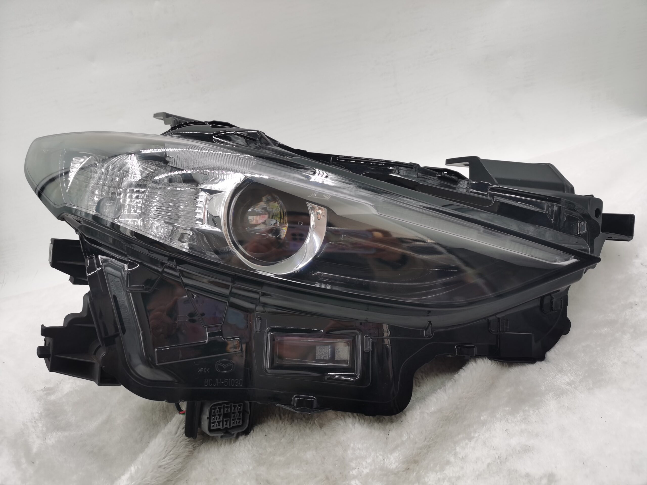 MAZDA 3 2019-2023 LED R.H.S HEADLIGHT ASSEMBLY