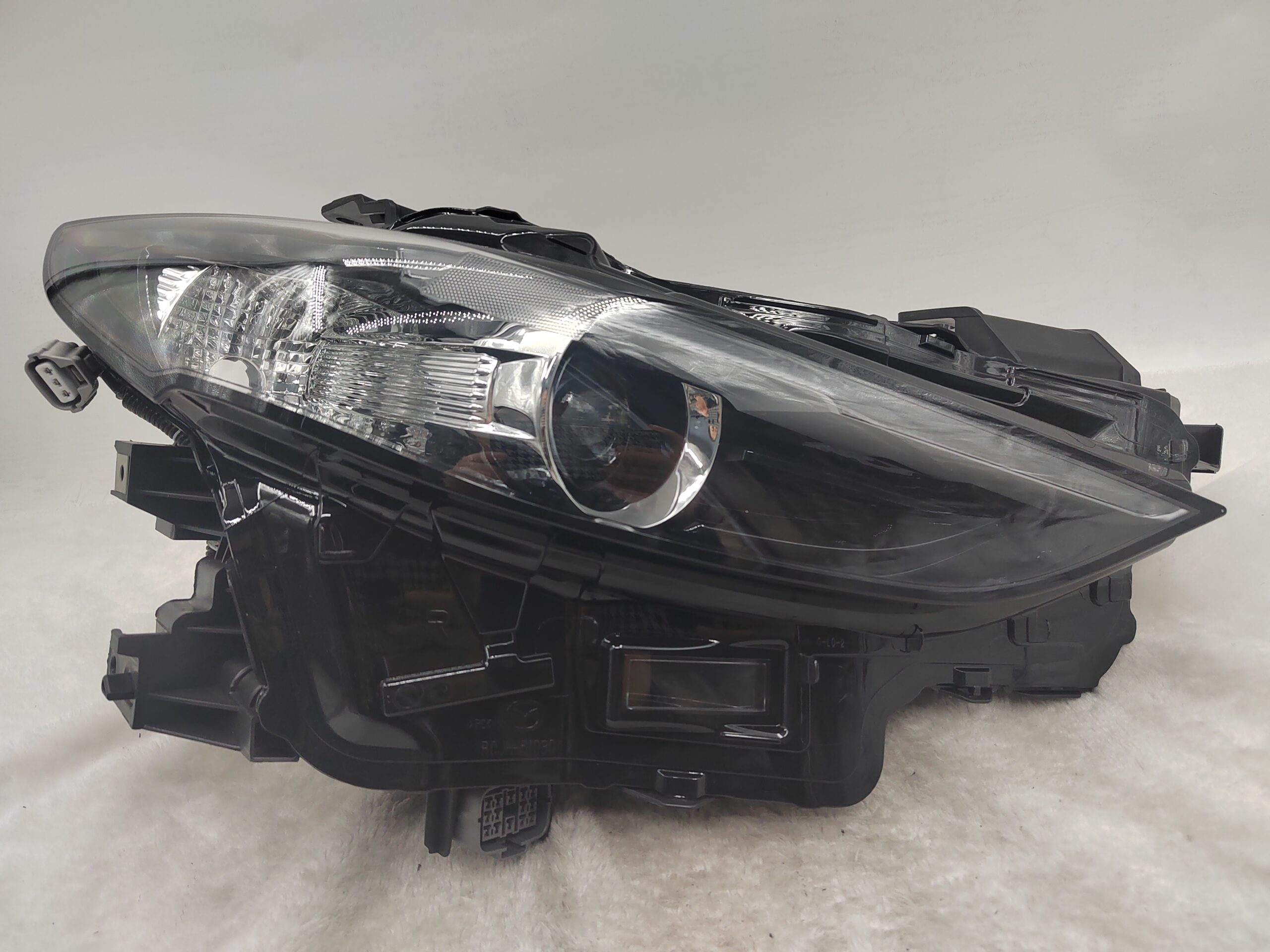 MAZDA 3 2019-2023 LED R.H.S HEADLIGHT ASSEMBLY