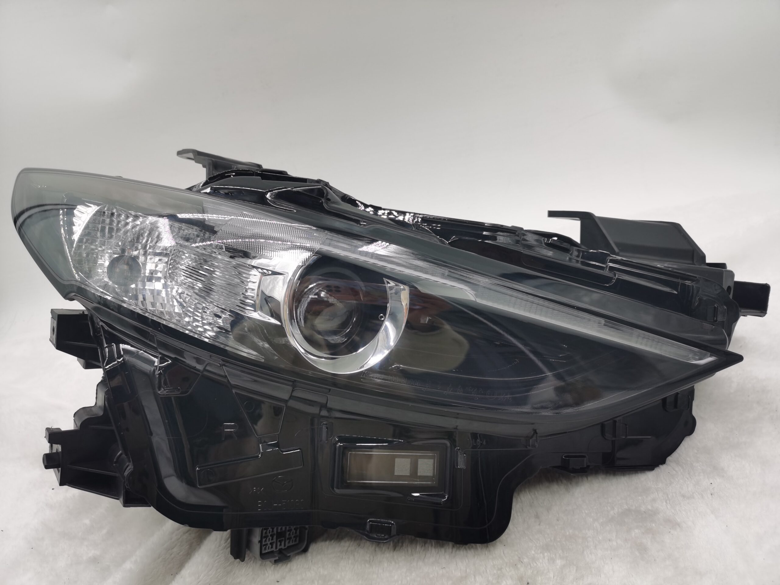 MAZDA 3 2019-2023 LED R.H.S HEADLIGHT ASSEMBLY