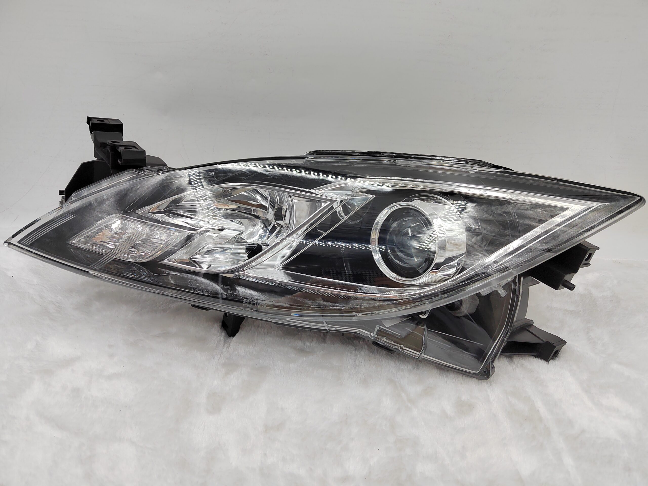 MAZDA 6 2009-2012 HALOGEN L.H.S HEADLIGHT ASSEMBLY