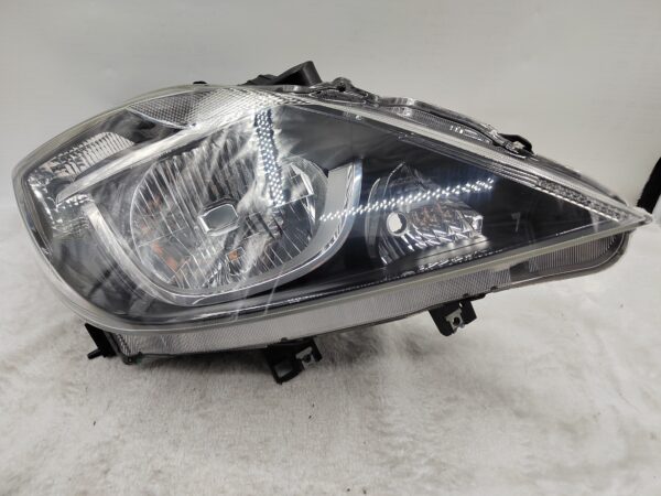 MAZDA BT-50 2016-2019 HALOGEN R.H.S HEADLIGHT ASSEMBLY