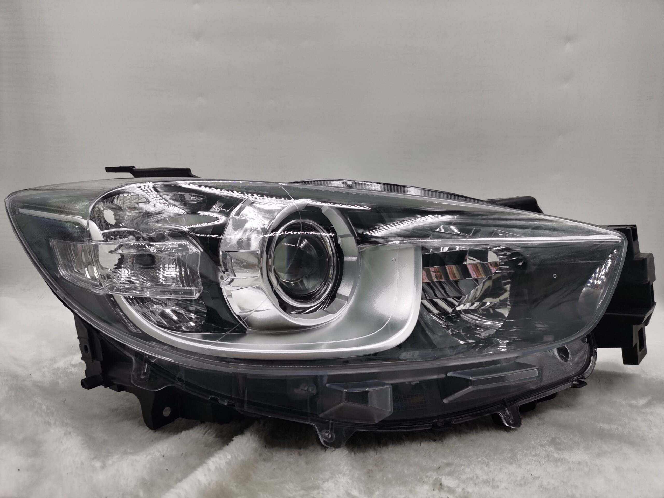 MAZDA CX-5 2014-2016 XENON R.H.S HEADLIGHT ASSEMBLY