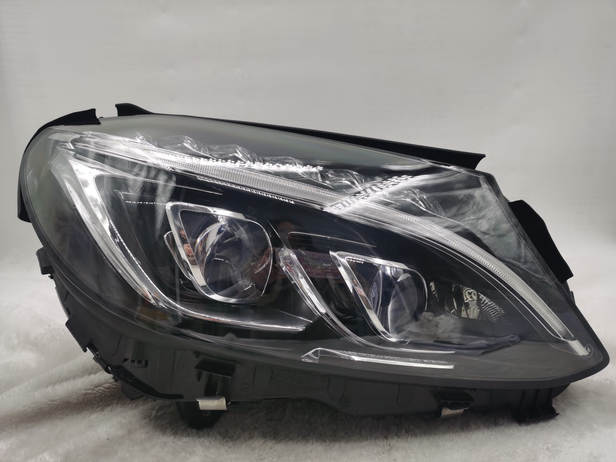 MERCEDES-BENZ C-CLASS W205 2014-2017 LED R.H.S HEADLIGHT ASSEMBLY