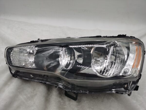 MITSUBISHI LANCER 2008-2018 HALOGEN L.H.S HEADLIGHT ASSEMBLY