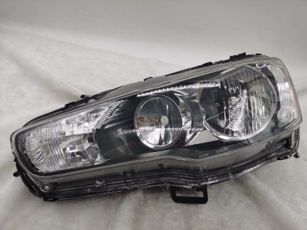 MITSUBISHI LANCER 2008-2018 HALOGEN L.H.S HEADLIGHT ASSEMBLY