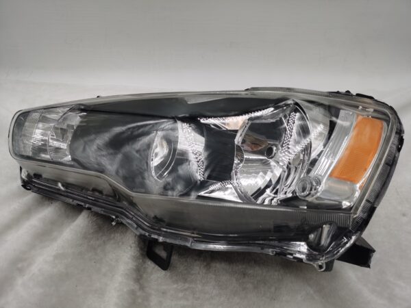 MITSUBISHI LANCER 2008-2018 HALOGEN L.H.S HEADLIGHT ASSEMBLY