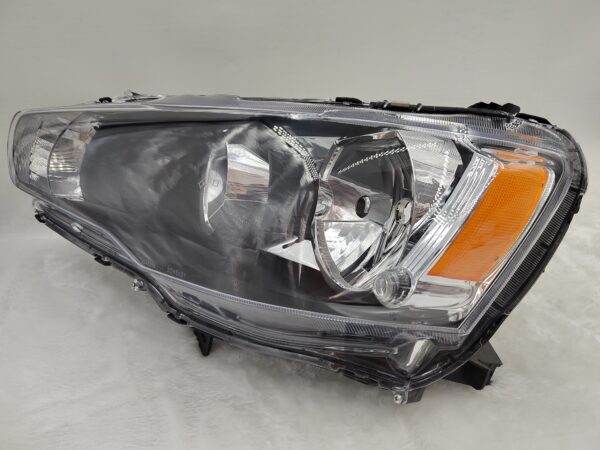 MITSUBISHI LANCER 2008-2018 HALOGEN L.H.S HEADLIGHT ASSEMBLY