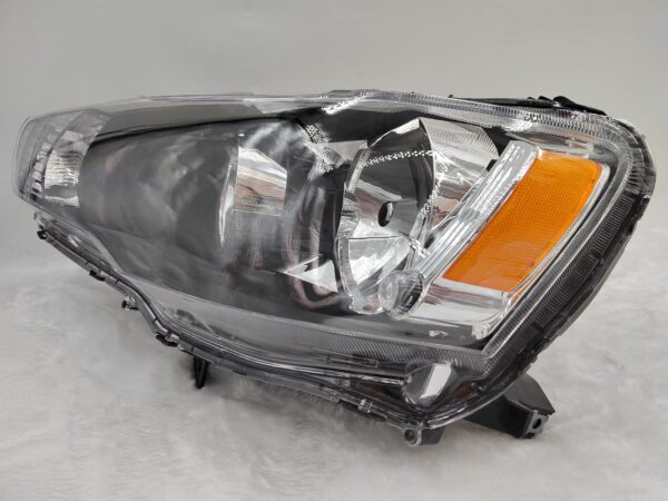 MITSUBISHI LANCER 2008-2018 HALOGEN L.H.S HEADLIGHT ASSEMBLY