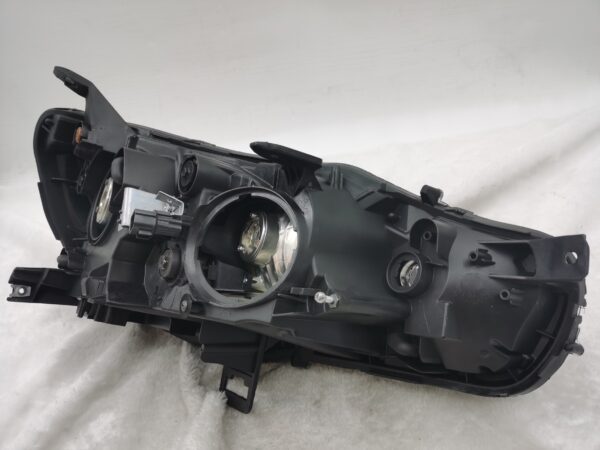 MITSUBISHI LANCER 2008-2018 HALOGEN L.H.S HEADLIGHT ASSEMBLY