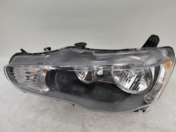 MITSUBISHI LANCER 2008-2018 HALOGEN L.H.S HEADLIGHT ASSEMBLY