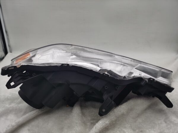 MITSUBISHI LANCER 2008-2018 XENON L.H.S HEADLIGHT ASSEMBLY